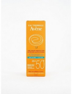 AVENE CLEANANCE SOLAR SPF...